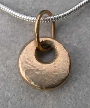 handmade 9ct gold pendant