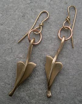 medieval leaf design gold earrings