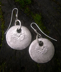 silver earrings hand crafted discs